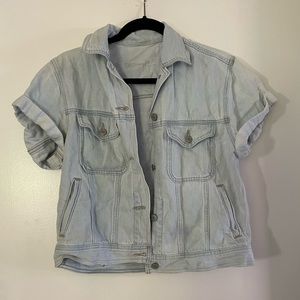 Gap short sleeve Jean jacket